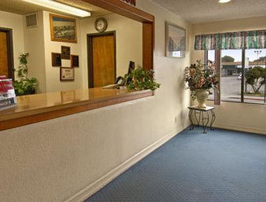 Travelodge By Wyndham Ocean Front Sunset Beach Interior photo